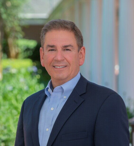 david-wajsgras-na-celu-intelsata