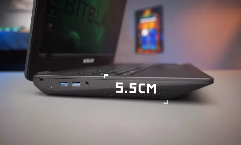 prvi-ruski-laptop-zove-se-bitblaze-titan-bm15-i-bit-ce-baziran-na-baikal-m-procesoru