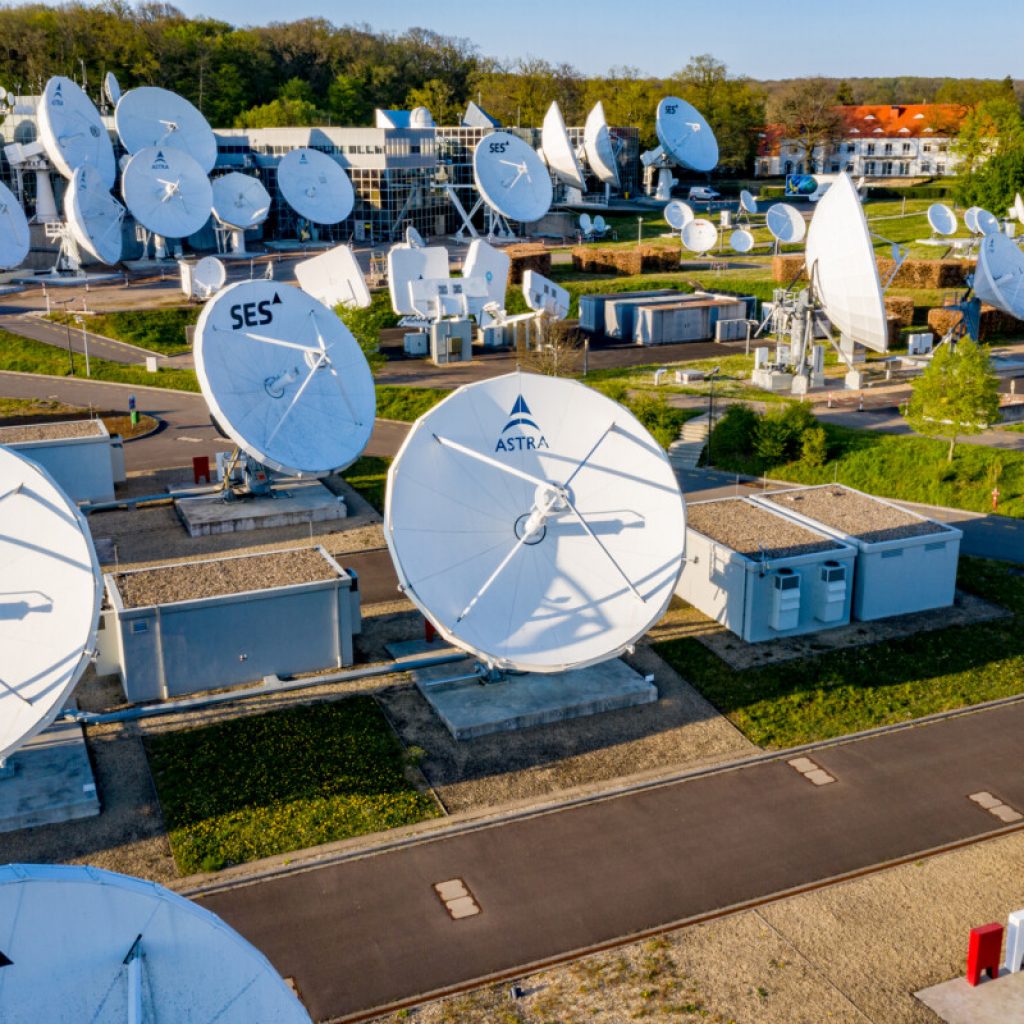 ses-i-intelsat-u-pregovorima-o-spajanju