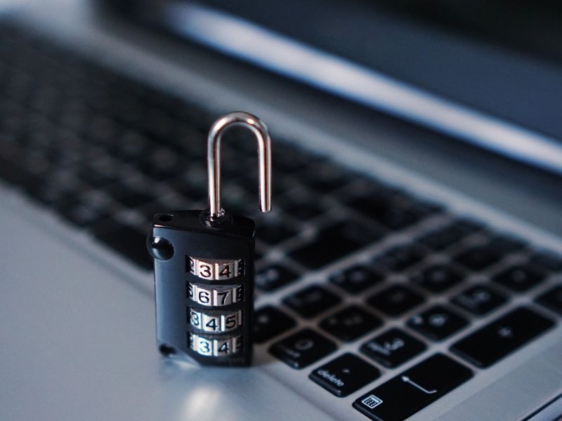 ek-predlozila-planove-o-kibernetickoj-obrani-i-mobilnosti-vojnih-snaga