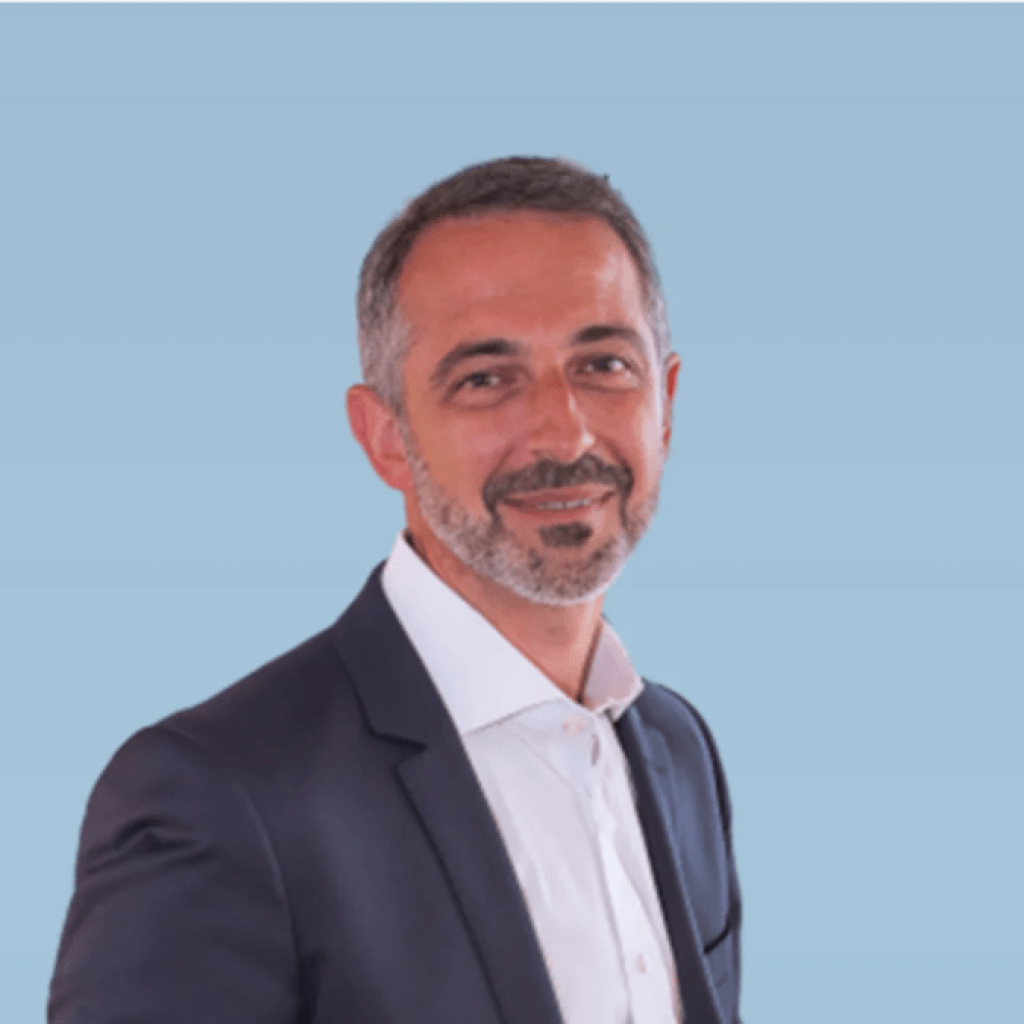 eutelsat-regrutuje-christophea-caudreliera