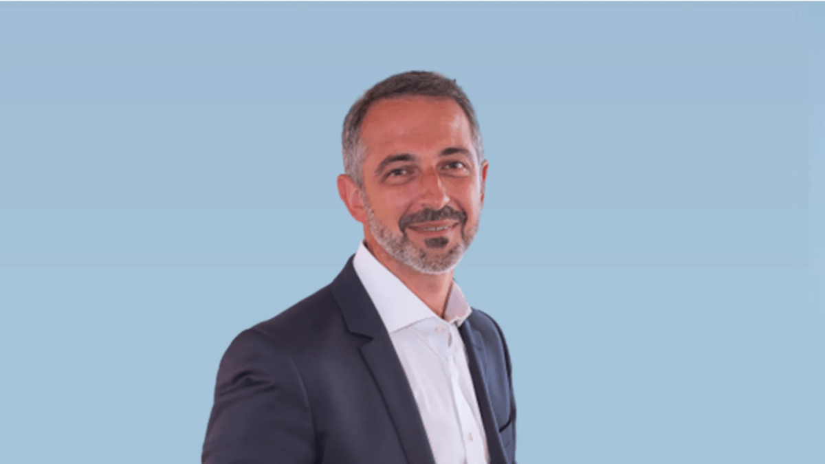 eutelsat-regrutuje-christophea-caudreliera eutelsat-regrutuje-christophea-caudreliera