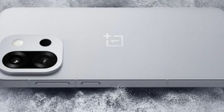 OnePlus 15T- kompaktno kućište i baterija od 7,500mAh