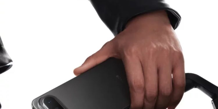 Honor Magic8 Pro Air na unboxingu prije predstavljanja