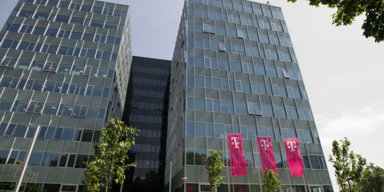 hrvatski-telekom:-organska-ebitda-u-2021.-porasla-7,9-posto