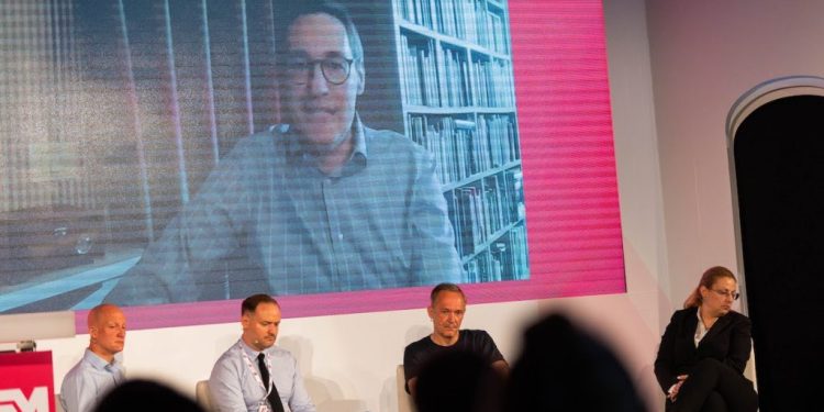 NEM-DBK-4248-1024x602